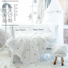 Детское постельное белье фото