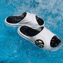 Спортивные тапочки фото