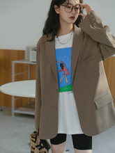 Пиджаки, деловые костюмы фото