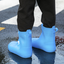 Резиновые сапоги фото