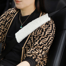 Ремни безопасности фото