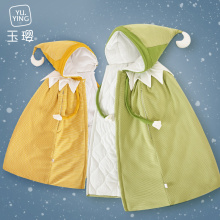 Плащи, тренчкоты фото