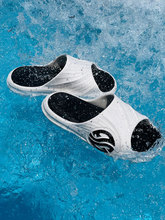 Спортивные тапочки фото