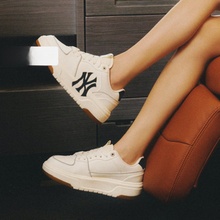 Кроссовки фото