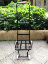 Коврики в багажник фото