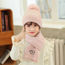 Комплекты шарфов, перчаток и шапок фото