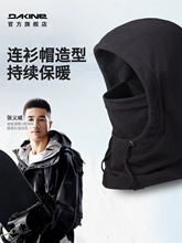 Комплекты шарфов, перчаток и шапок фото