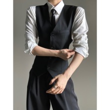 Деловые костюмы фото