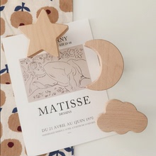 Декоративные крючки, вешалки фото