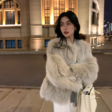 Куртки с меховым подкладом фото