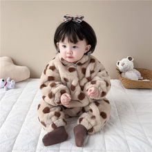 Ползунки, распашонки, комбинезоны фото