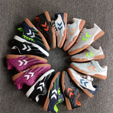 Детские кроссовки фото