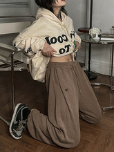 Повседневные брюки и шорты фото