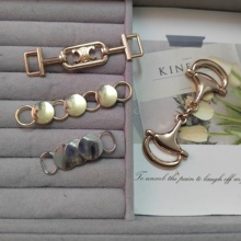 Застёжки для бюстгалтера фото