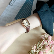 Наручные часы фото