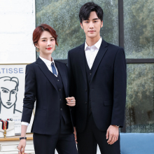 Деловые брючные костюмы фото