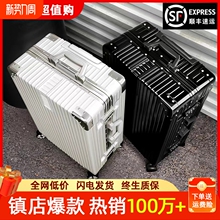 Чемоданы фото