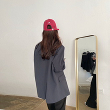 Пиджаки, деловые костюмы фото