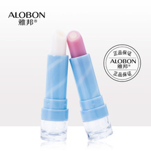 Помада фото